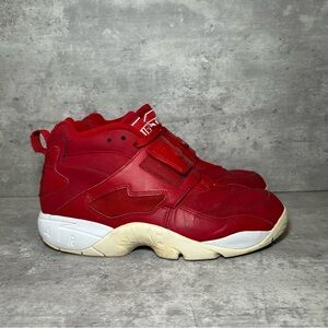 Nike Air DIamond Turf Sneakers 309434-600 Mens sz 10 - red